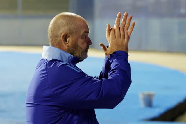 Steve Clarke acknowledges the Scotland fans, who are having their patience tested by the current winless run (Photo by Srdjan Stevanovic/Getty Images)
