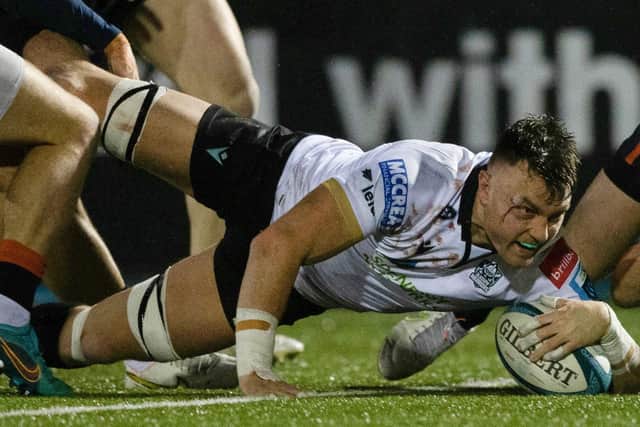 Glasgow Warriors' Jack Dempsey scores a first half try in the 16-10 win over Edinburgh at Scotstoun. (Photo by Craig Williamson / SNS Group)