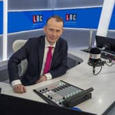 The veteran journalist Andrew Marr has announced that he is leaving the BBC after 21 years. The 62 year old said he would now focus on writing and presenting political and cultural shows for the media company Global and writing for newspapers.