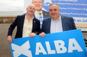Neale Hanvey, Alba candidate for Cowdenbeath and Kirkcaldy, and party leader Alex Salmond. Image: Fife Photo Agency.