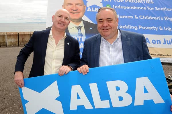 Neale Hanvey, Alba candidate for Cowdenbeath and Kirkcaldy, and party leader Alex Salmond. Image: Fife Photo Agency.
