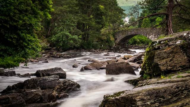Do you know where the Falls of Dochart are situated?