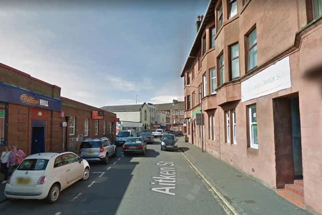 Aitken Street, Largs, where the 13-year-old girl fell picture: Google maps