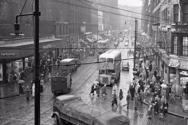 Not as snowy as you may expect, but here is Glasgow's Union Street gearing up for the big day on Christmas Eve 1961.