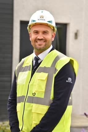 Site manager Fraser Stephen, received a Quality Award from the National House Building Council.