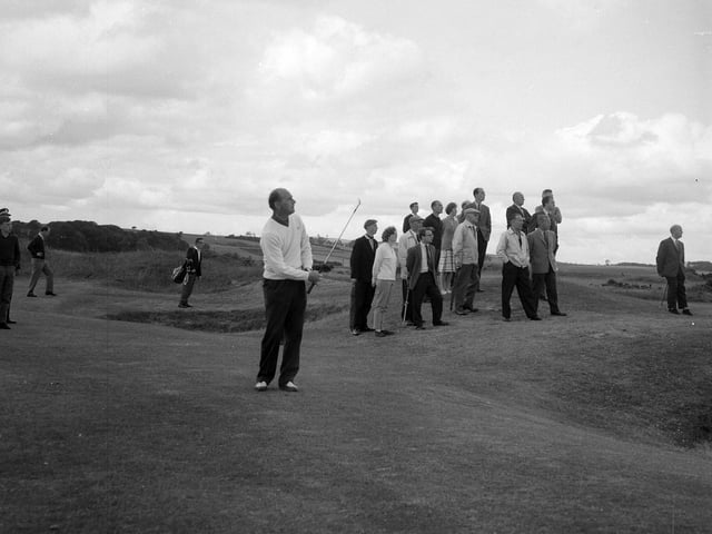 Eric Brown playing to the 9th green on the Eden Course during the St Andrews Open Championships in 1964.