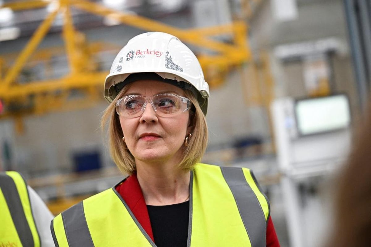 Readers' Letters: Truss may pay for playing fast and loose with economy