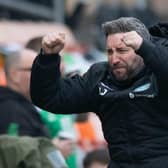 Hibs manager Lee Johnson shows his frustration during the 2-1 defeat at Dundee United.  (Photo by Mark Scates / SNS Group)