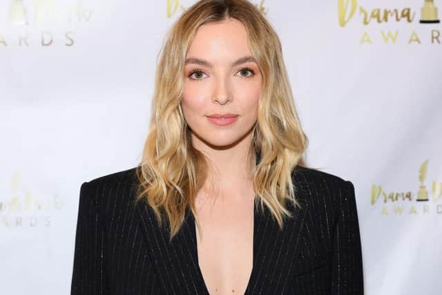 Jodie Comer was forced to abandon a performance of her one-woman show, Prima Facie, after suffering breathing problems due to the pollution.