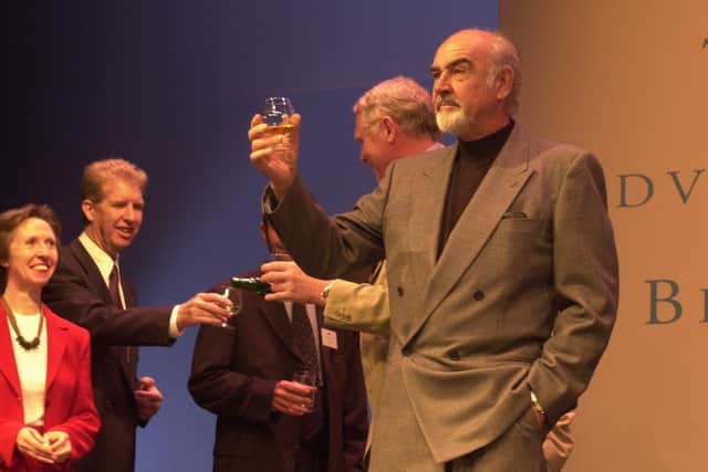 Sir Sean Connery formally opens the Byre Theatre in St Andrews (Pic: Fife Free Press)