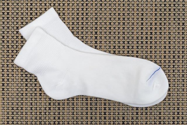 For many, this is a product you may never have heard of but it is indeed important. While not every diabetic individual requires these socks, some do as they have sensitive feet and suffer from a variety of foot conditions that require specialised protection in this area. They are specially designed to decrease the risk of foot injury, keep the feet dry, and optimise blood flow.