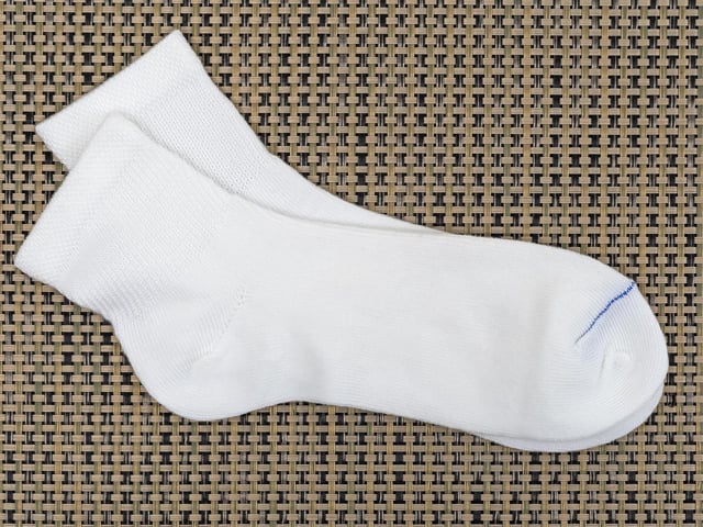 For many, this is a product you may never have heard of but it is indeed important. While not every diabetic individual requires these socks, some do as they have sensitive feet and suffer from a variety of foot conditions that require specialised protection in this area. They are specially designed to decrease the risk of foot injury, keep the feet dry, and optimise blood flow.