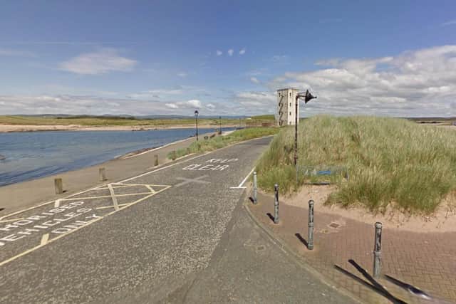 Strangers have reportedly being meeting up for outdoor sex in the Irvine Beach Park area.