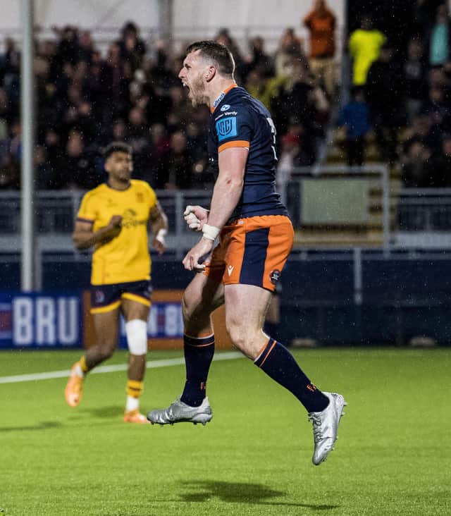Mark Bennett celebrates his late try against Ulster.  (Photo by Ross Parker / SNS Group)
