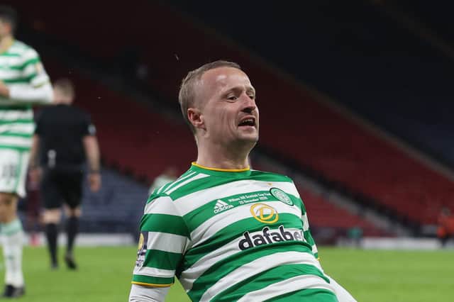 Leigh Griffiths has been given a new one-year deal at Celtic.