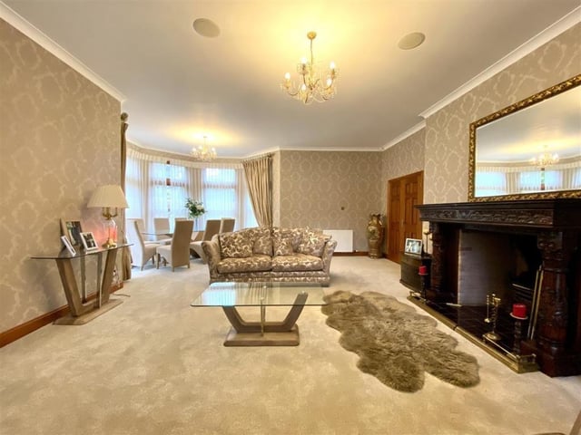 Lounge.