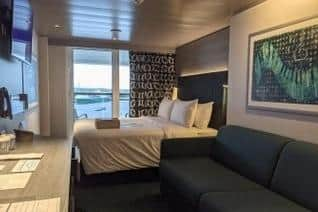 A bedroom on MSC Virtuosa.