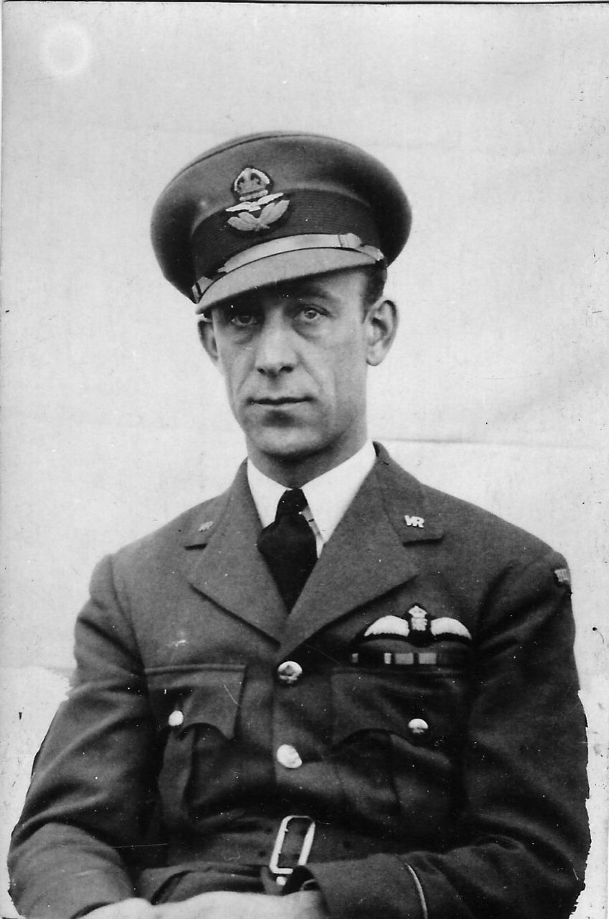 Spitfire pilot remembered 80 years to the day after tragic crash which took his life