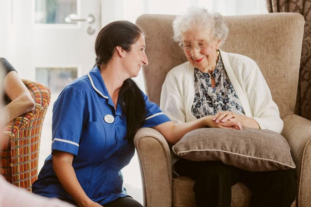 Like so many care homes in the area, The Limes in Mansfield Woodhouse has posts available for full-time and part-time healthcare assistants. The home operates on a shift system and needs caring individuals to look after residents who include people with dementia and other illnesses.