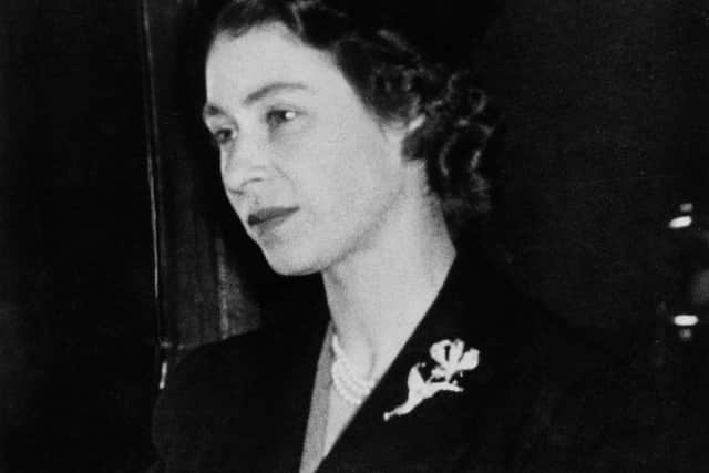 Queen Elizabeth II arriving back in London from Africa on February 7, 1952, the day after the  death of her father, George VI.  (Photo by INTERCONTINENTALE / AFP) (Photo by -/INTERCONTINENTALE/AFP via Getty Images)