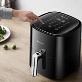 The Proscenic T22's manual digital controls are accessed from the top of the air fryer