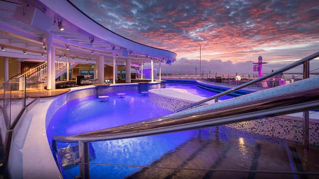 The swim-up bar at dawn on Arvia.
