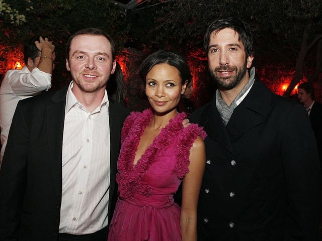 Simon Pegg stars in Run Fatboy Run as a man who attempts to take on a marathon in order to win back the love of his partner.