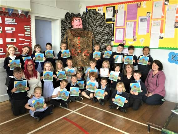 ‘Jock’s Daunder Roon Monymusk’ was created by the P1-3 pupils at Monymusk Primary School