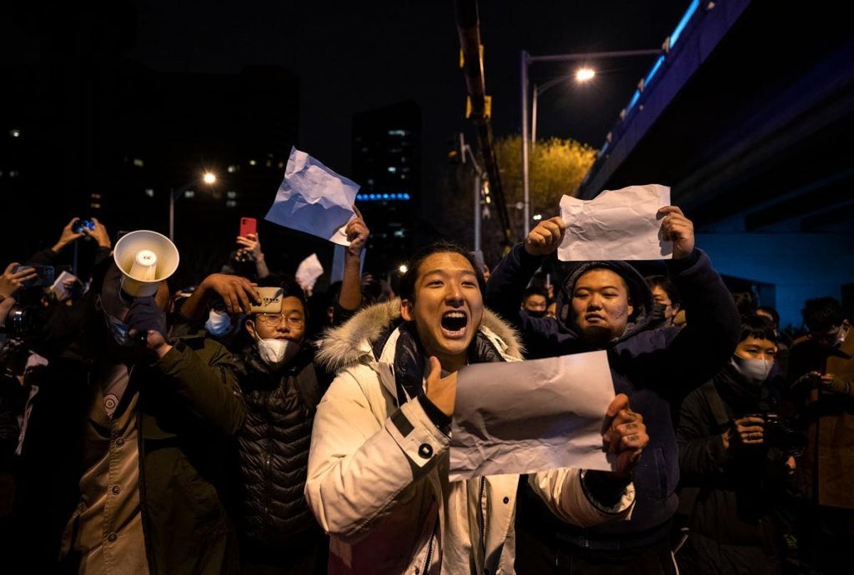 BBC ‘extremely concerned’ after journalist arrested during China Covid demonstrations
