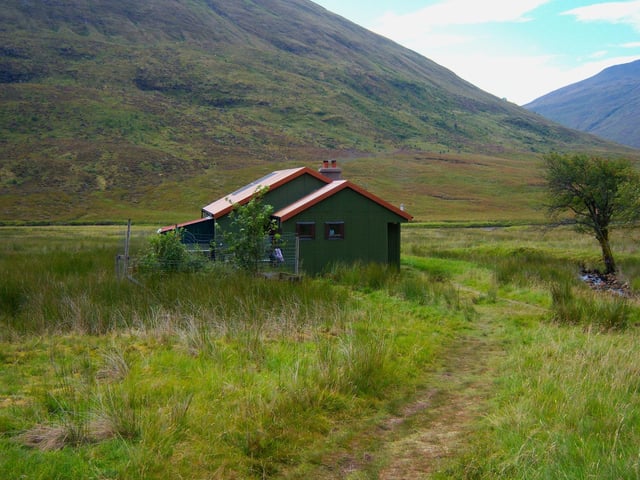 Glen Affric Youth Hostel is a unique and remote youth hostel in a wide river valley surrounded by high mountains. Situated eight miles from the nearest road, the remote Eco-Hostel offers an unforgettable experience. A former stalking bothy on the Glen Affric Estate is a haven for walkers, nature lovers and those seeking solitude. On the doorstep are 15 Munro hills and good tracks through the valleys for both walking and mountain biking. Be warned as the weather can change in an instant and streams can become difficult to cross after heavy rain.