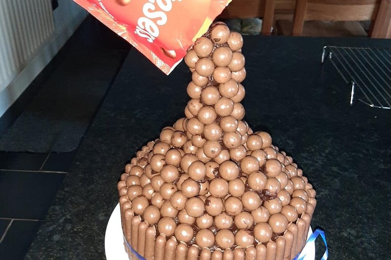Louise said this was the "First time doing this one for my nephews Birthday..." bravo, Louise. Looks amazing. Bet he loved it.