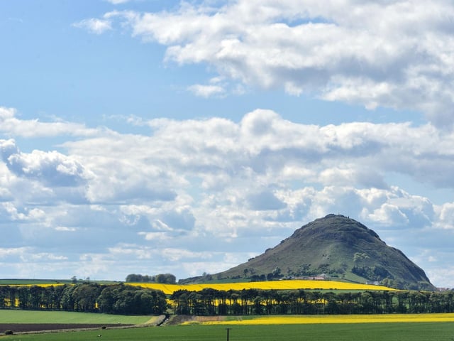 North Berwick, the "jewel" of the East Lothian coast, has an "unbeatable" combination of schools, independent shops, laid-back beach life and trains to Edinburgh. Average house price: £401,000