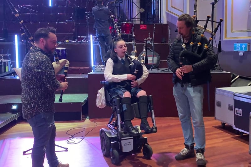 Despite suffering difficulties with her arthritis and scoliosis, Katie Robertson or “The Wheeled Piper” has wowed audiences across Scotland. The talented musician has even won awards for her bagpiping brilliance.