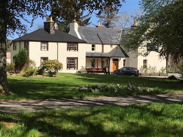 A lounge with roaring log fire (for the dog) and a range of whiskies and gins (for you) is just one of the attractions of the Borgie Lodge Hotel, located in the Scottish Highlands between Bettyhill and Tongue within the Borgie River Glen. This hotel is set within its own gardens and you might be lucky enough to see sea eagles and red deer on the pre-breakfast walk.