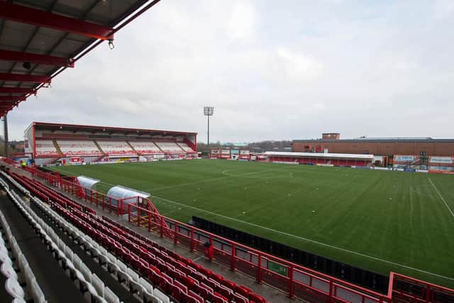 Average attendance: 2,929