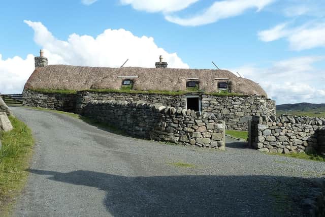 This blackhouse is the first one encountered in the village and contains a reception, cafe and gift shop.