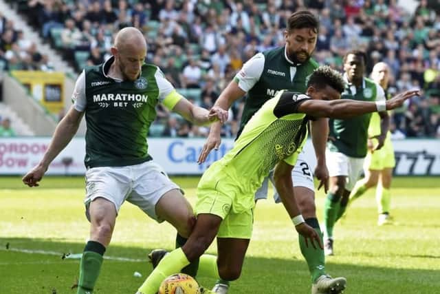 Hibs have announced that defenders David Gray and Darren McGregor have both signed new four-year deals with the Easter Road club. (Edinburgh Evening News)