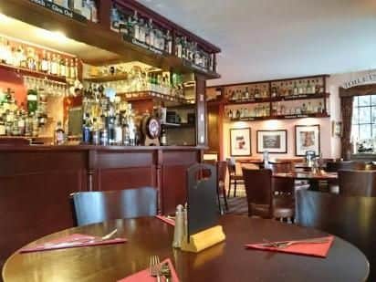 Offering their Top Ten Desert Island Drams list, a famous whisky library which includes nearly all the named Scottish single malts and tastings and flights, there's something for all whisky fans.