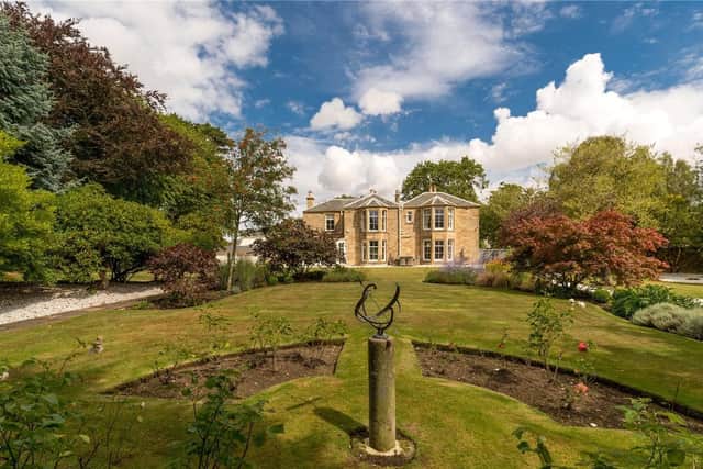 Edgerton House is situated in a sought after location, approximately 7 miles south of Edinburgh city centre.