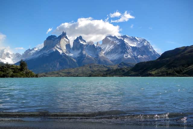 The O circuit, referring to the circular shape of the circuit, walks around the massif and takes about 8-10 days and is approximately 125km.