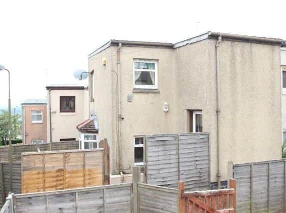 This 2 bed end terrace house in Bathgate is on the market for offers over GBP50,000.