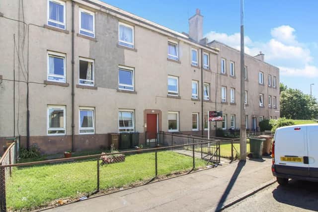 This two bed flat in Pilton Drive North would make an ideal first buy as it's on the market for offers over GBP90,000