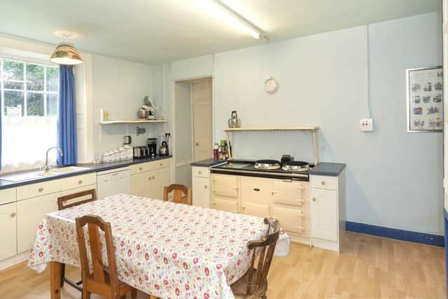 The kitchen has an Aga.