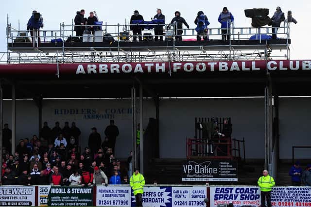 Average attendance: 950