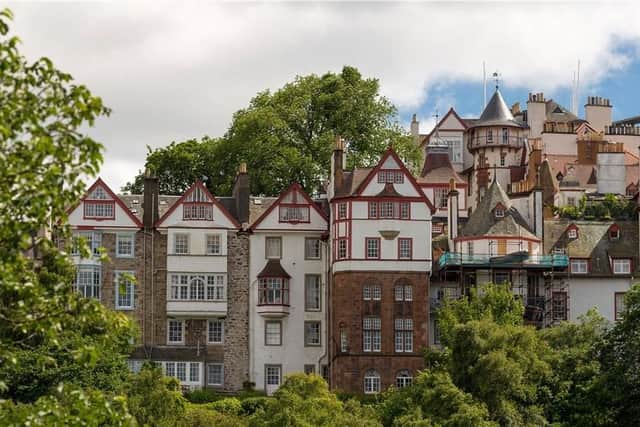 Ramsay Garden is a late 19th-century one bedroom flat just beneath Edinburgh Castle, with easterly views towards Calton Hill. It's on the market for offers over GBP375,000 with Knight Frank.
