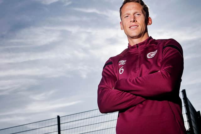A huge improvement on recent weeks helped by Hibs insistence on knocking it long to Florian Kamberi. Defended everything confidently. The type of display Hearts fans expect from him.