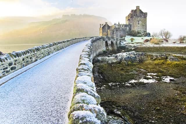 With winter now in full swing, the risk of snow increases throughout the UK, with some areas of Scotland expected to see cooler temperatures and the chance of snow.