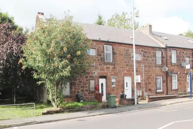 This one bed first floor flat is on the market for a guide price of 18,000.