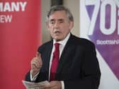 Gordon Brown will help guide Wales's recovery from the coronavirus pandemic as part of a new advisory group.