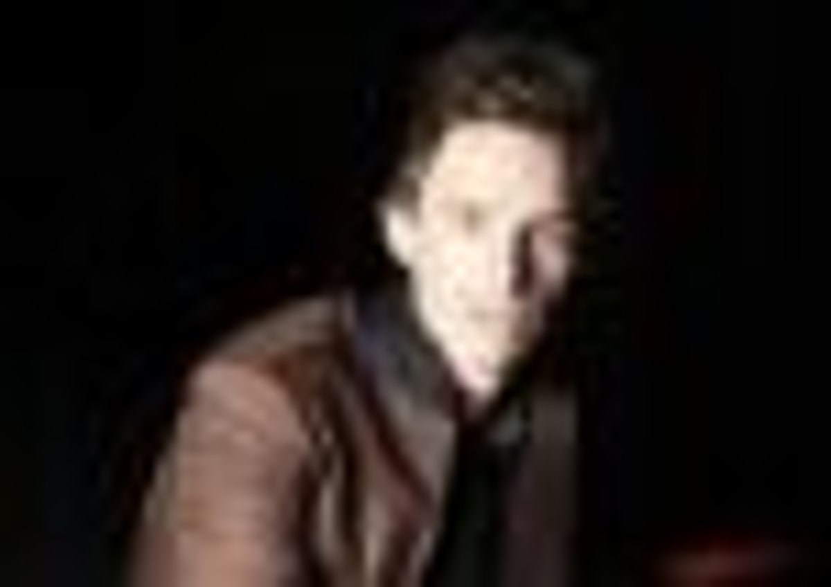 Eddie Redmayne Les Miserables Empty Chairs